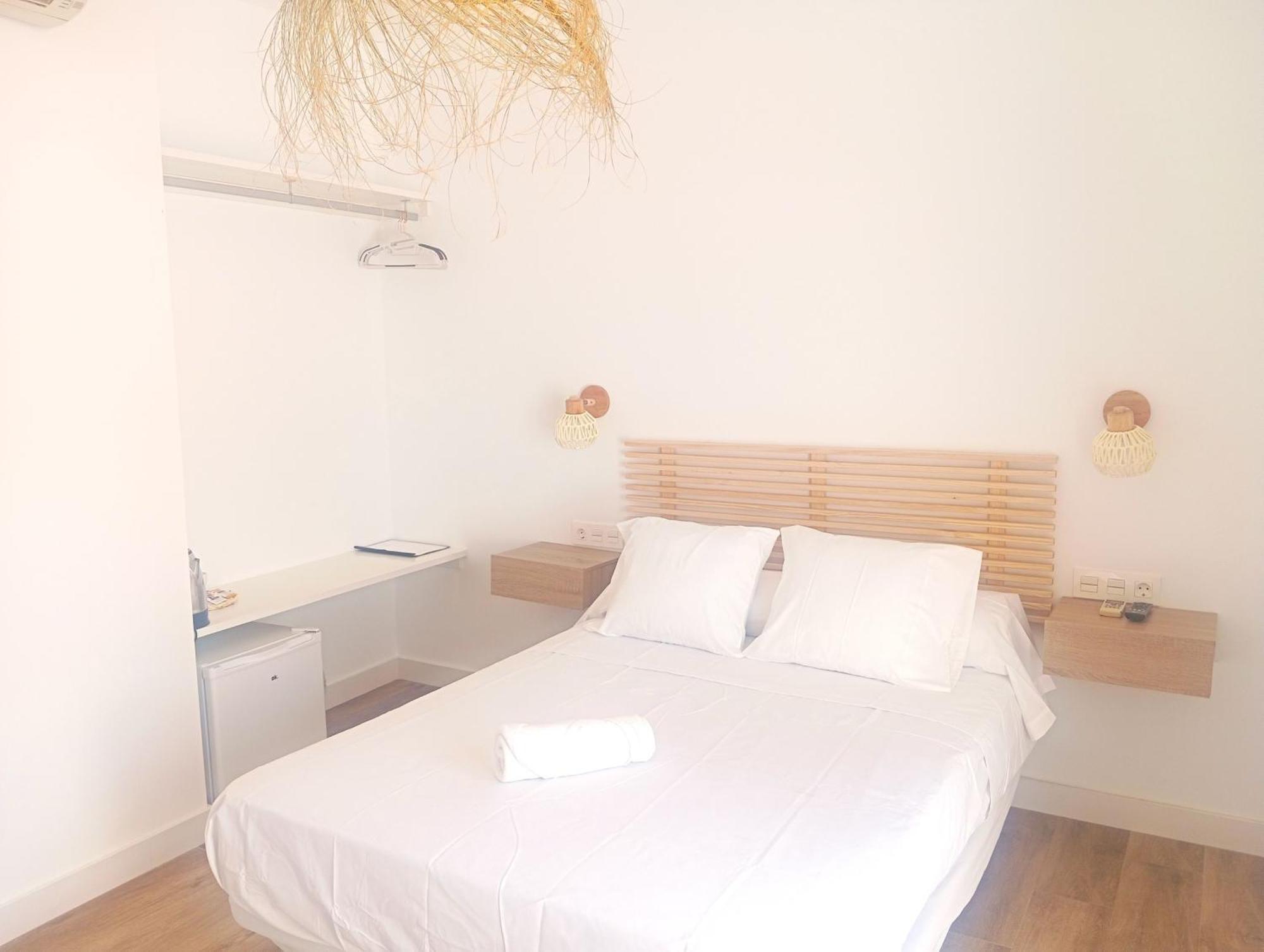Hostal Casa Emilio Almería Zewnętrze zdjęcie