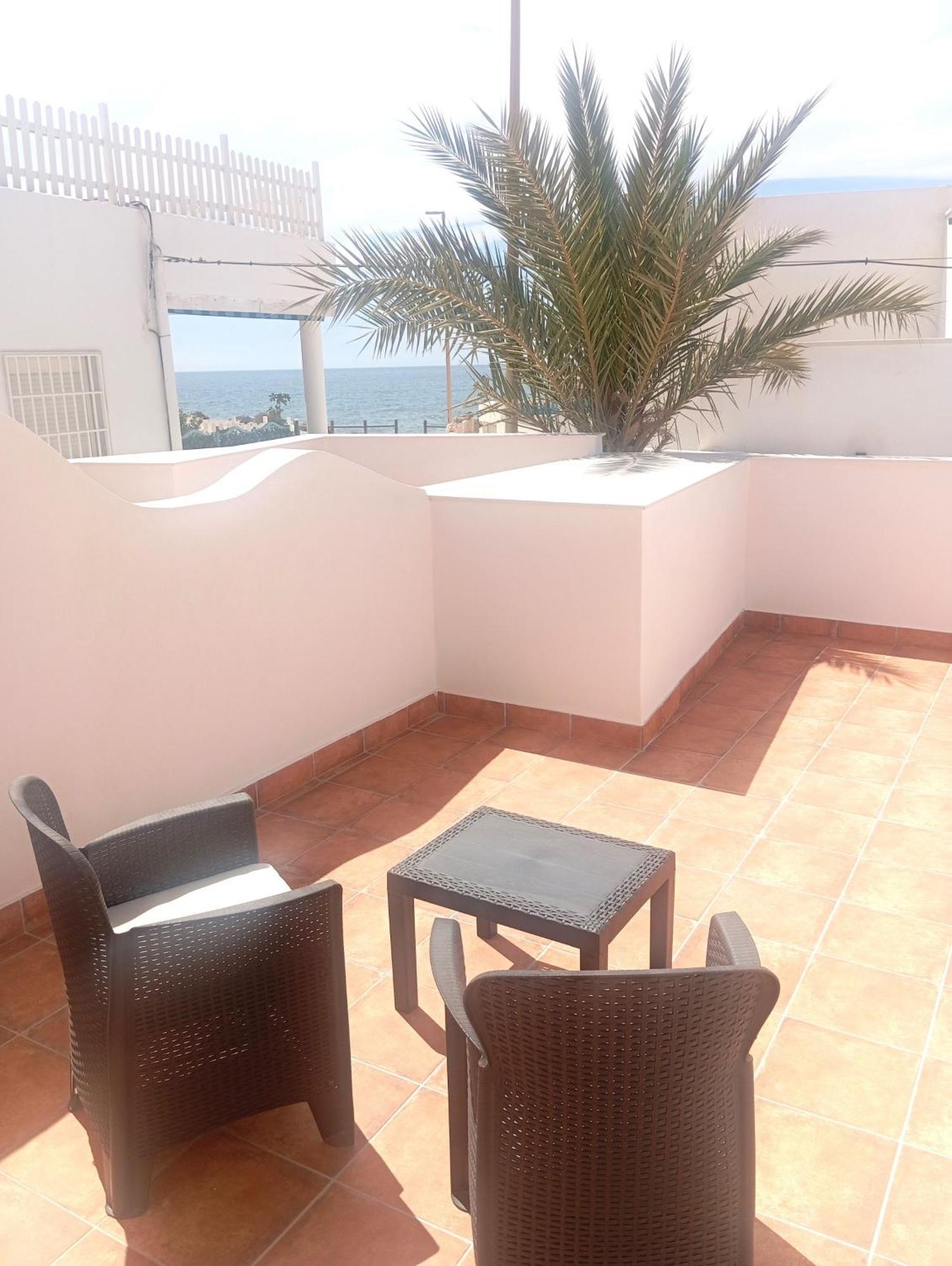 Hostal Casa Emilio Almería Zewnętrze zdjęcie