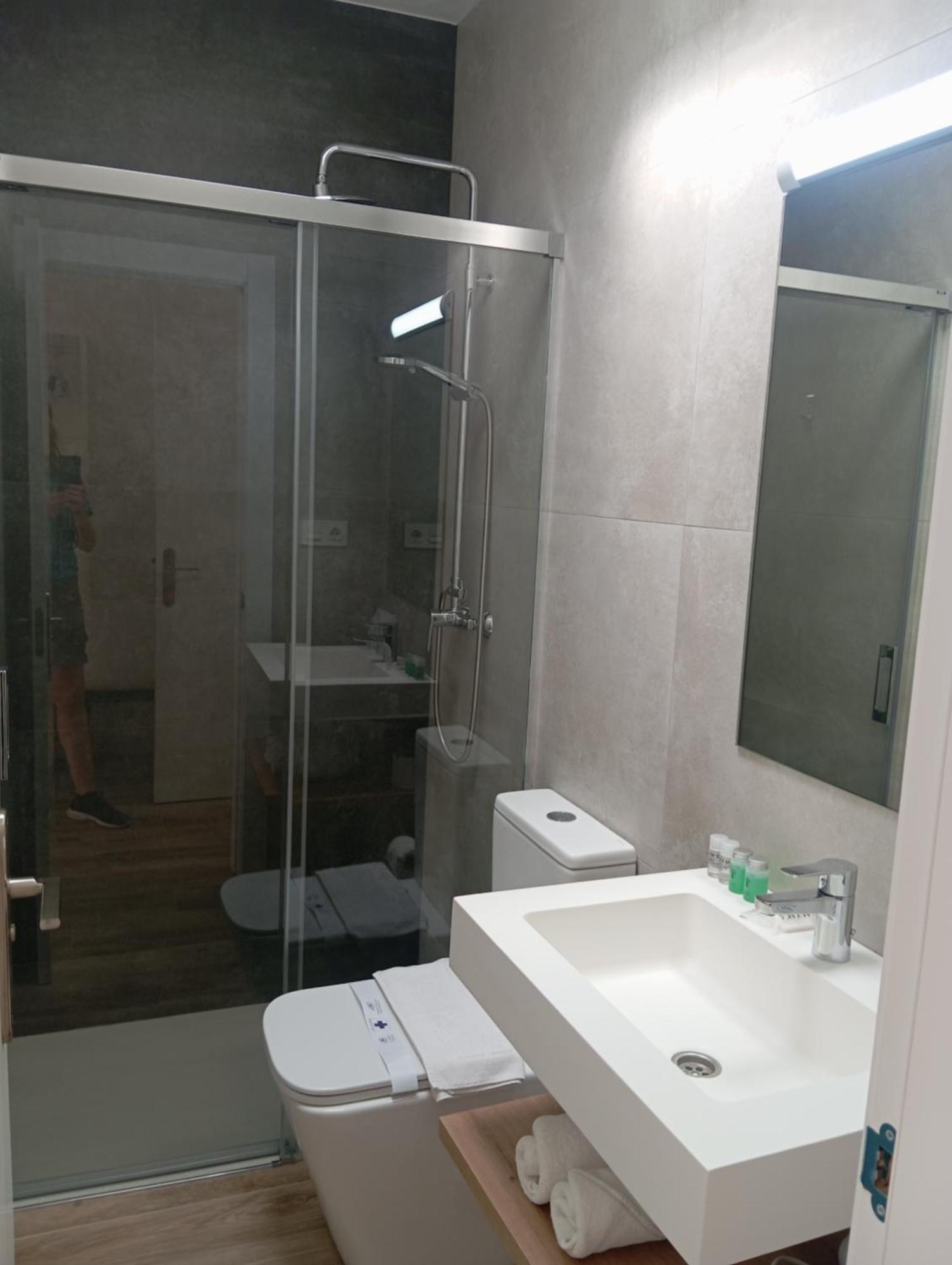 Hostal Casa Emilio Almería Zewnętrze zdjęcie